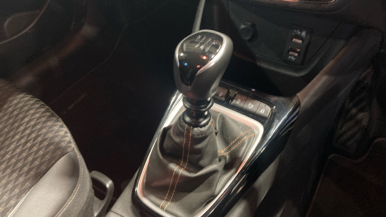 Vauxhall Crossland X 1.2T [130] Elite Nav 5dr [Start Stop] Petrol Hatchback